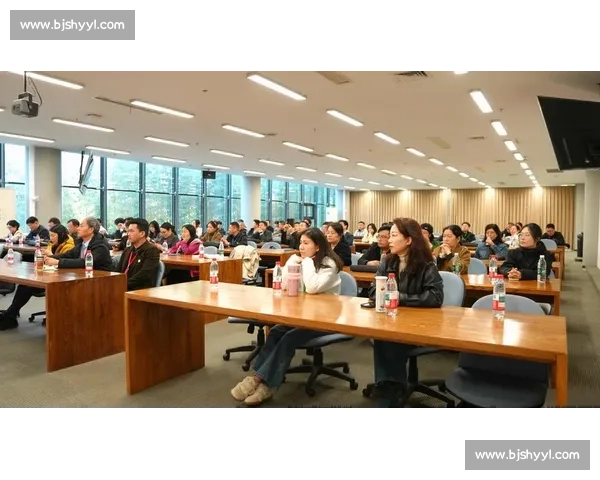 布拉格vs多维视角下的城市历史文化与现代精神对话碰撞与融合 布拉格vs多维视角下的城市历史文化与现代精神对话碰撞与融合